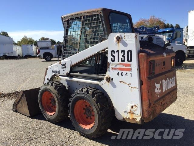 Bobcat S130 Міні-навантажувачі