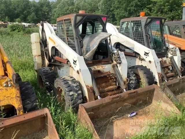Bobcat S250 Міні-навантажувачі