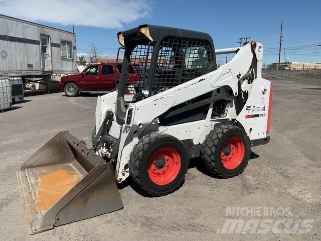 Bobcat S530 Міні-навантажувачі