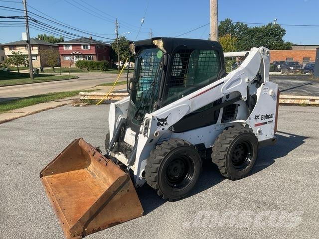 Bobcat S530 Міні-навантажувачі