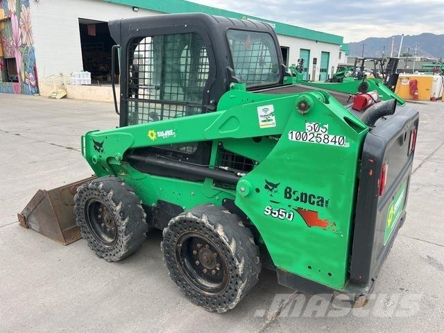 Bobcat S550 Міні-навантажувачі