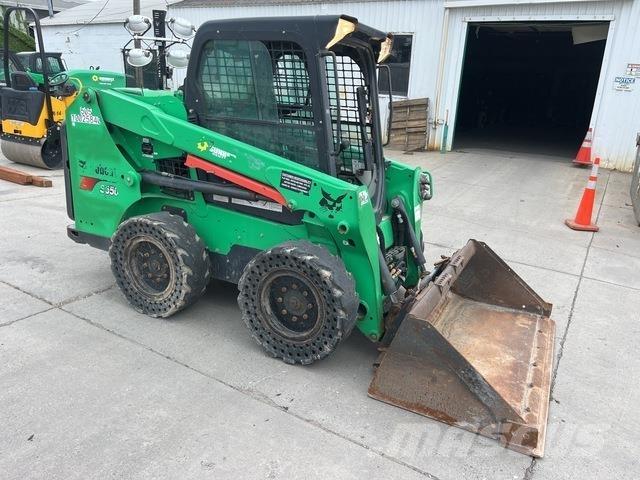 Bobcat S550 Міні-навантажувачі