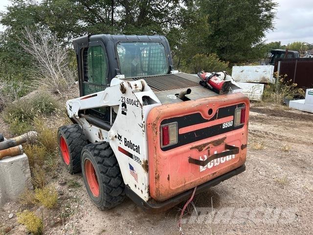 Bobcat S550 Міні-навантажувачі