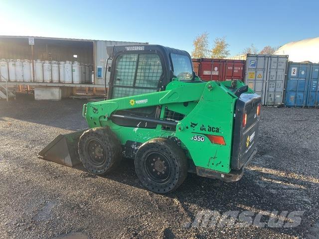 Bobcat S550 Міні-навантажувачі