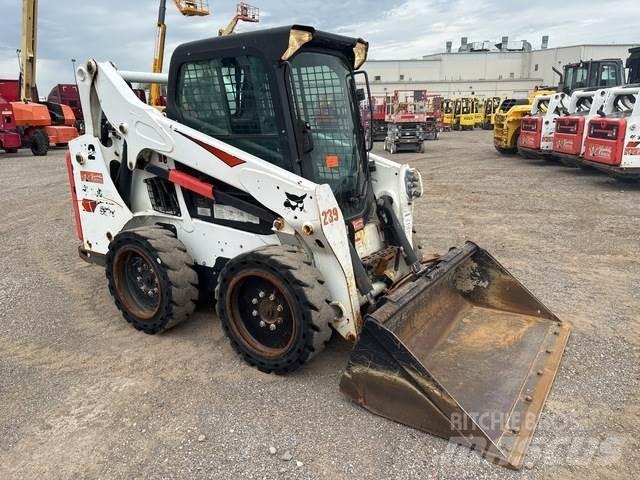 Bobcat S570 Міні-навантажувачі