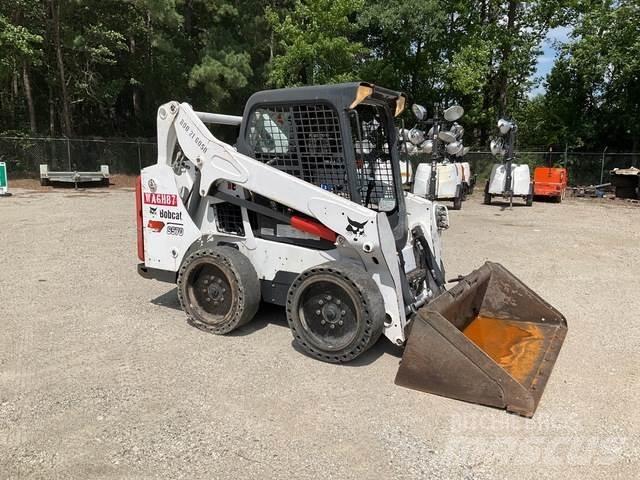 Bobcat S570 Міні-навантажувачі