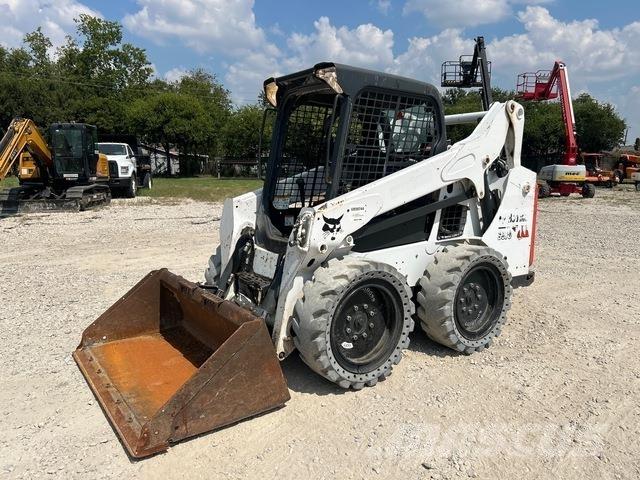 Bobcat S570 Міні-навантажувачі