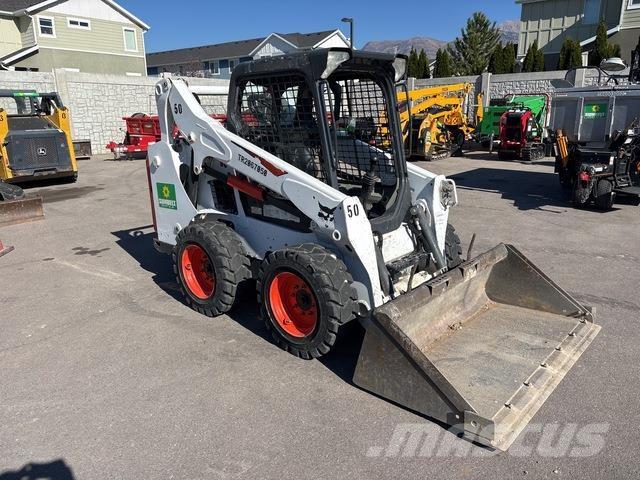 Bobcat S570 Міні-навантажувачі