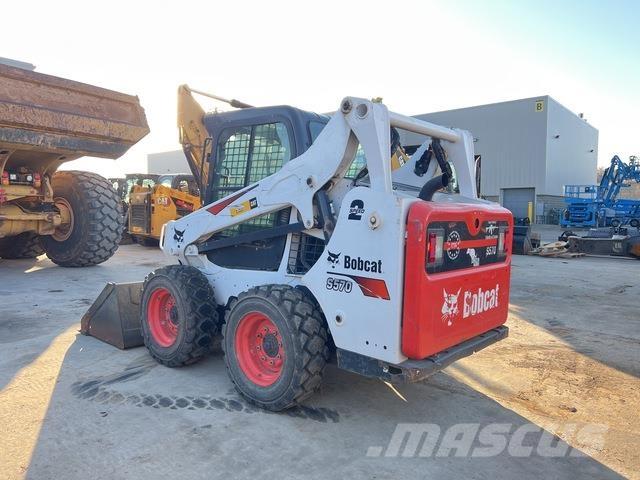 Bobcat S570 Міні-навантажувачі