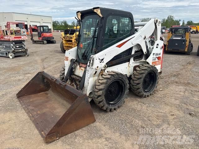 Bobcat S650 Міні-навантажувачі