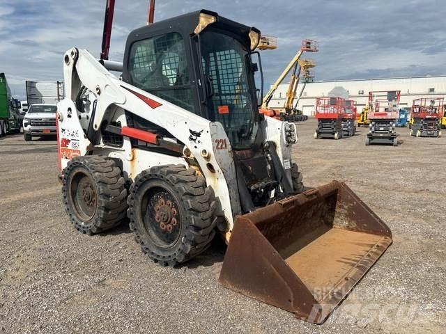 Bobcat S650 Міні-навантажувачі
