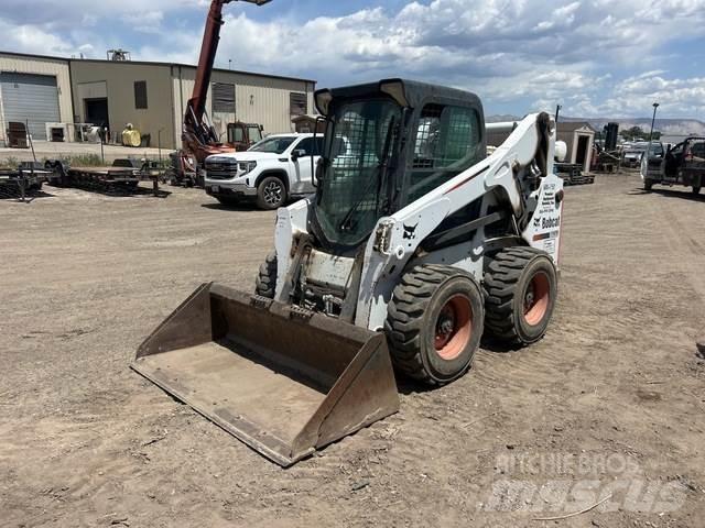 Bobcat S650 Міні-навантажувачі