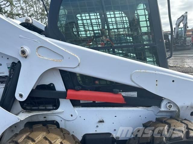 Bobcat S650 Міні-навантажувачі