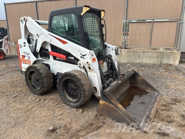 Bobcat S650 Міні-навантажувачі