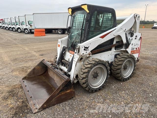 Bobcat S650 Міні-навантажувачі