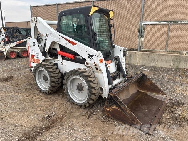 Bobcat S650 Міні-навантажувачі