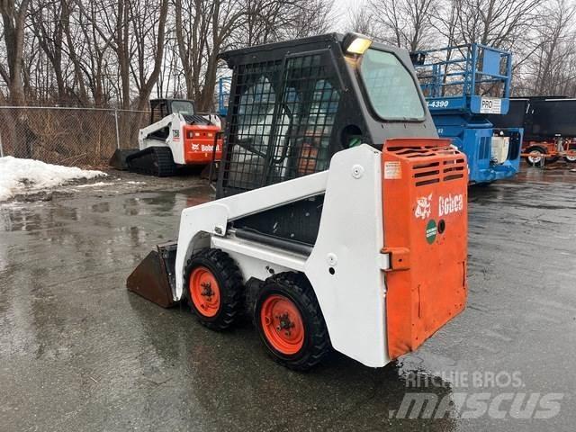 Bobcat S70 Міні-навантажувачі