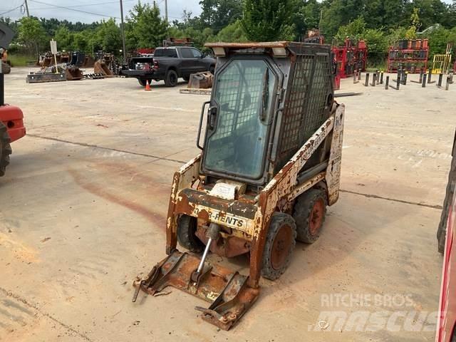 Bobcat S70 Міні-навантажувачі