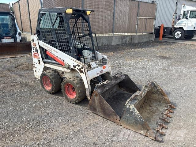 Bobcat S70 Міні-навантажувачі