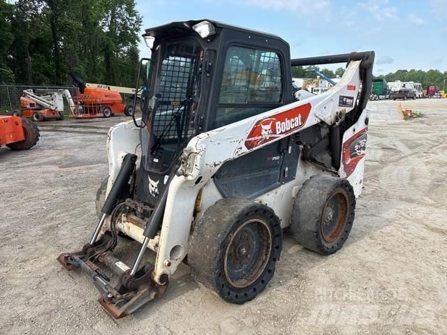 Bobcat S76 Міні-навантажувачі