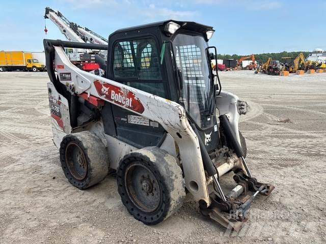Bobcat S76 Міні-навантажувачі