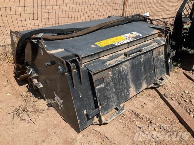 Bobcat SWB60 Підмітальні машини
