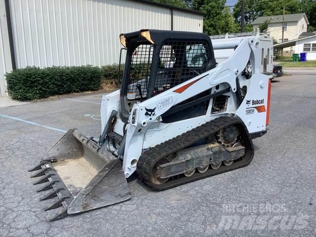 Bobcat T590 Міні-навантажувачі