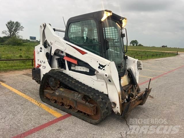 Bobcat T595 Міні-навантажувачі