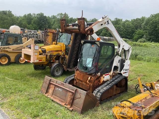 Bobcat T650 Міні-навантажувачі