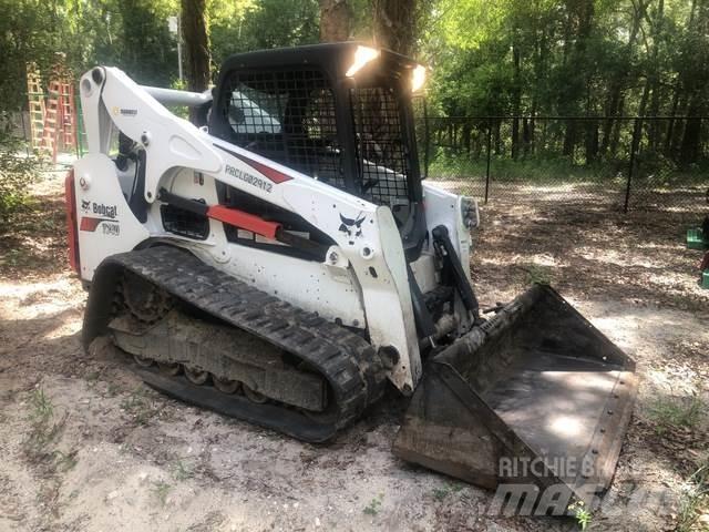 Bobcat T740 Міні-навантажувачі