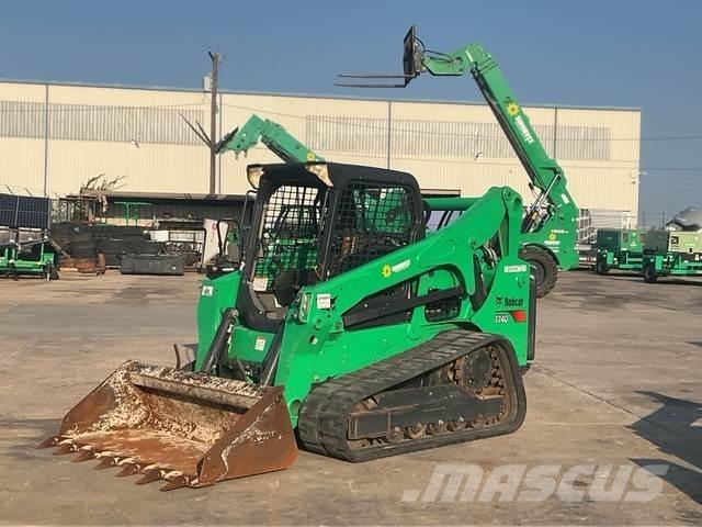 Bobcat T740 Міні-навантажувачі