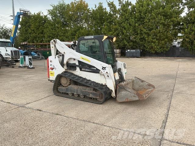 Bobcat T740 Міні-навантажувачі
