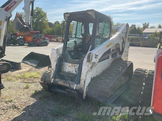 Bobcat T740 Міні-навантажувачі