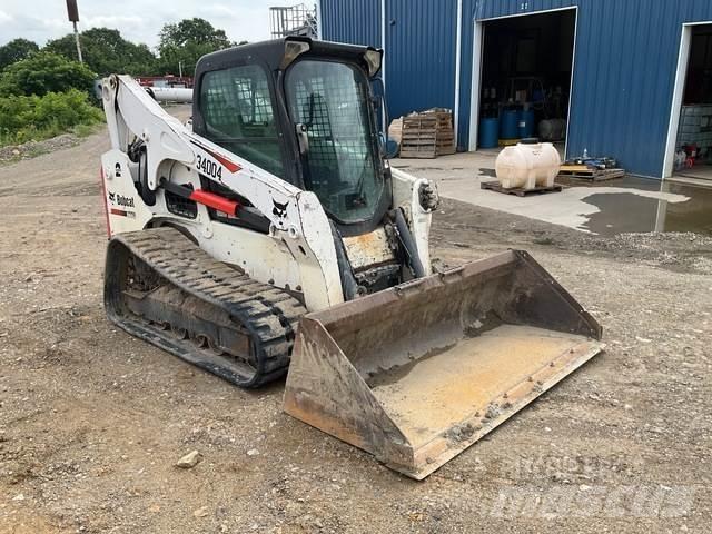 Bobcat T770 Міні-навантажувачі