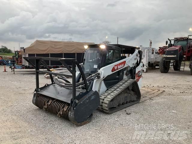 Bobcat T86 Міні-навантажувачі