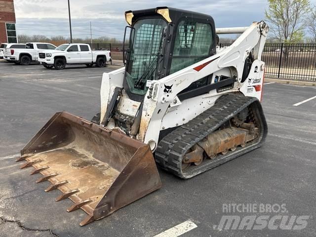 Bobcat T870 Міні-навантажувачі