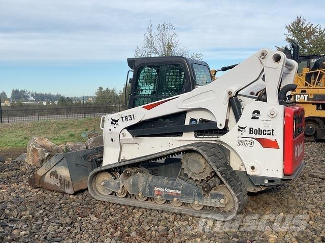 Bobcat T870 Міні-навантажувачі