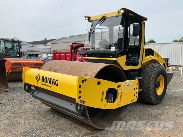 Bomag BW211 D Грунтові котки