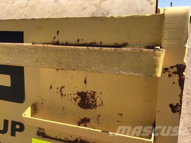 Bomag BW219DH-4 Грунтові котки