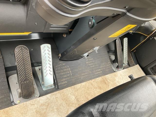 Bomag BW24RH Комбіновані катки