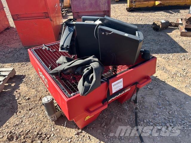 Boss VBX3000 Розсіювачі солі та піску