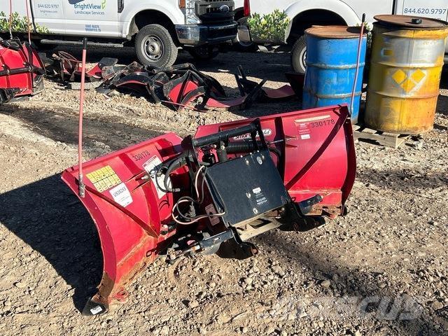 Boss XT Снігоочищувальні ножі та плуги