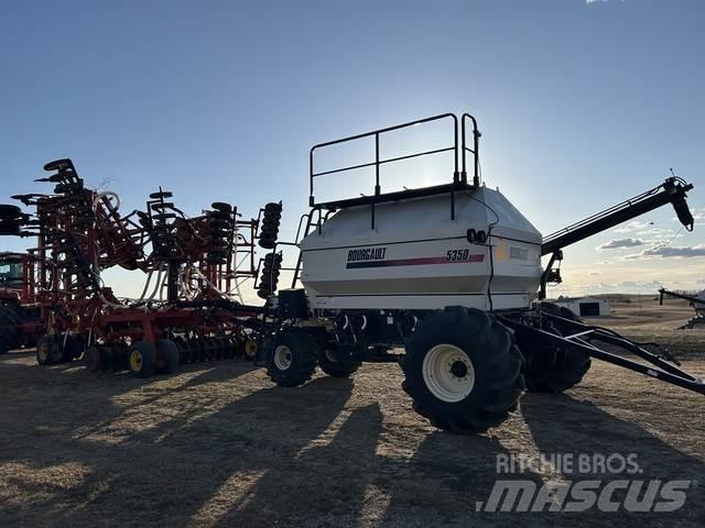 Bourgault 5710 Сівалки