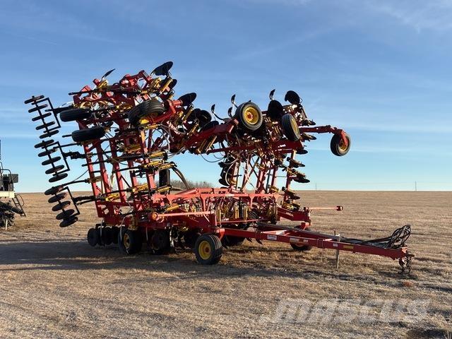 Bourgault 8810 Сівалки