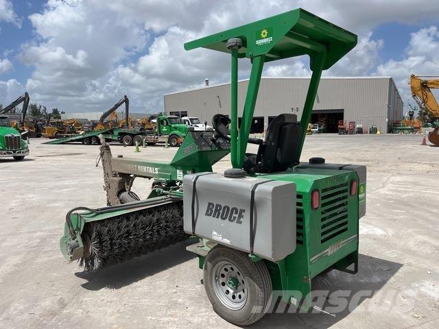 Broce BW260 Внутрішні підмітальні машини