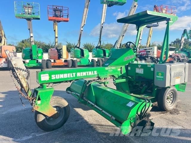 Broce BW260 Внутрішні підмітальні машини