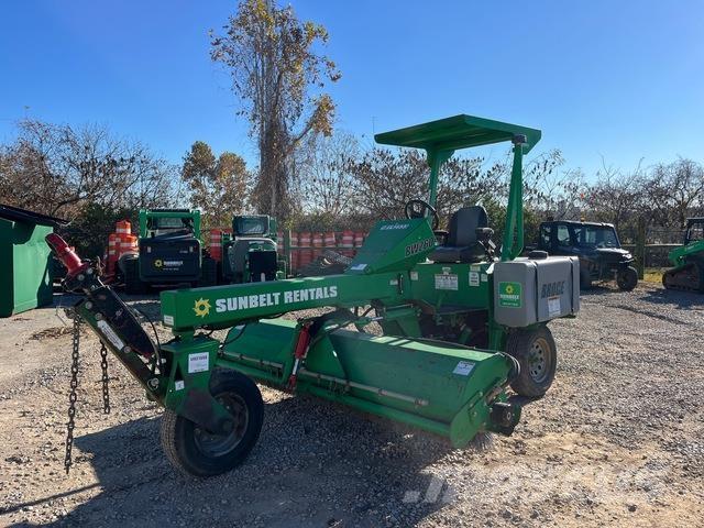 Broce BW260 Внутрішні підмітальні машини