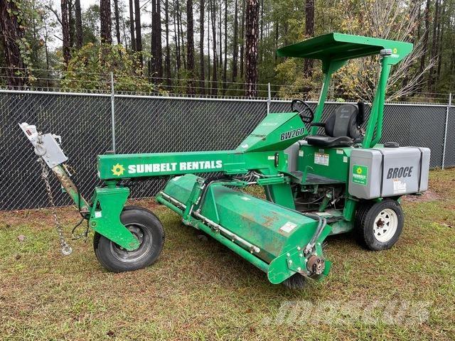 Broce BW260 Внутрішні підмітальні машини