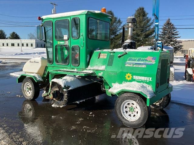 Broce RCT-350 Внутрішні підмітальні машини