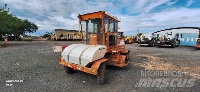 Broce RCT350 Внутрішні підмітальні машини